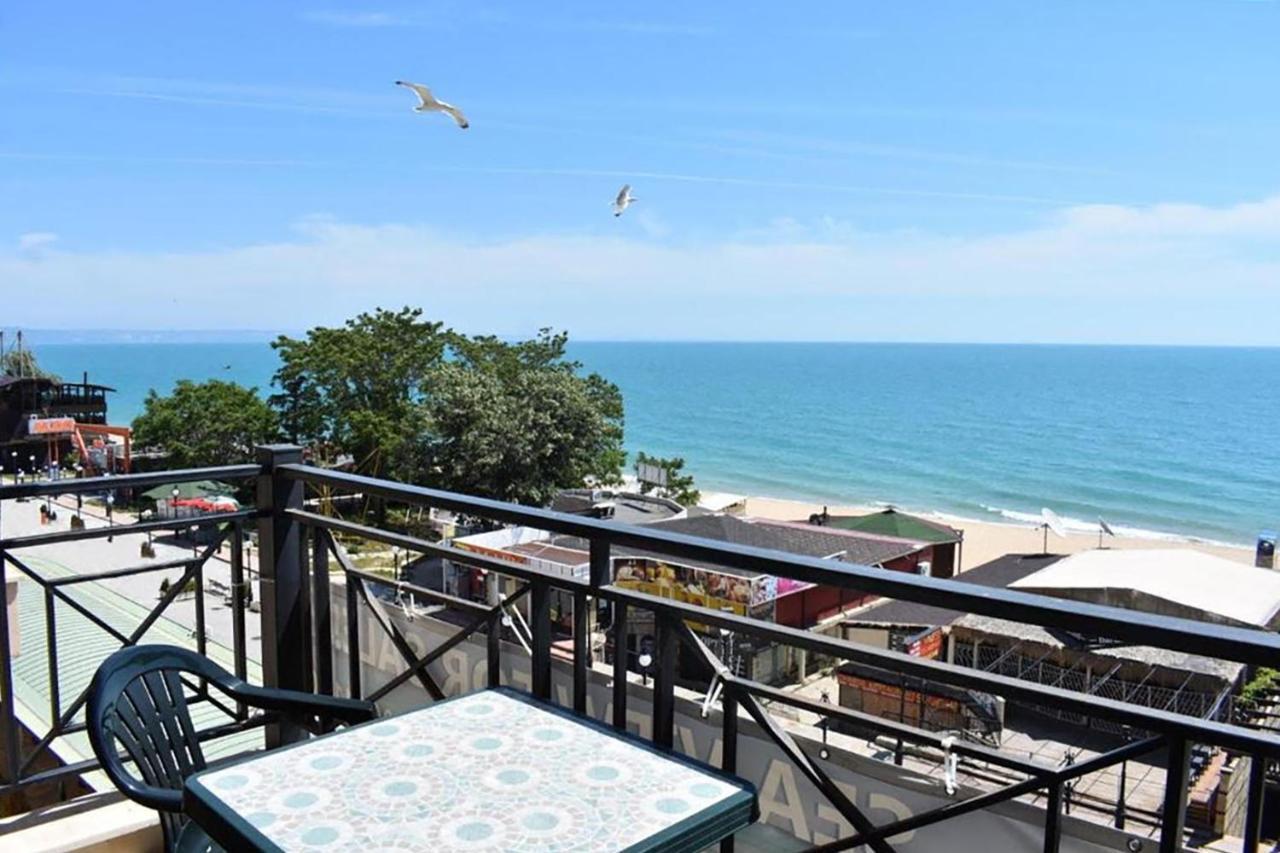Sea View Rental Front Beach Goldstrand Exterior foto
