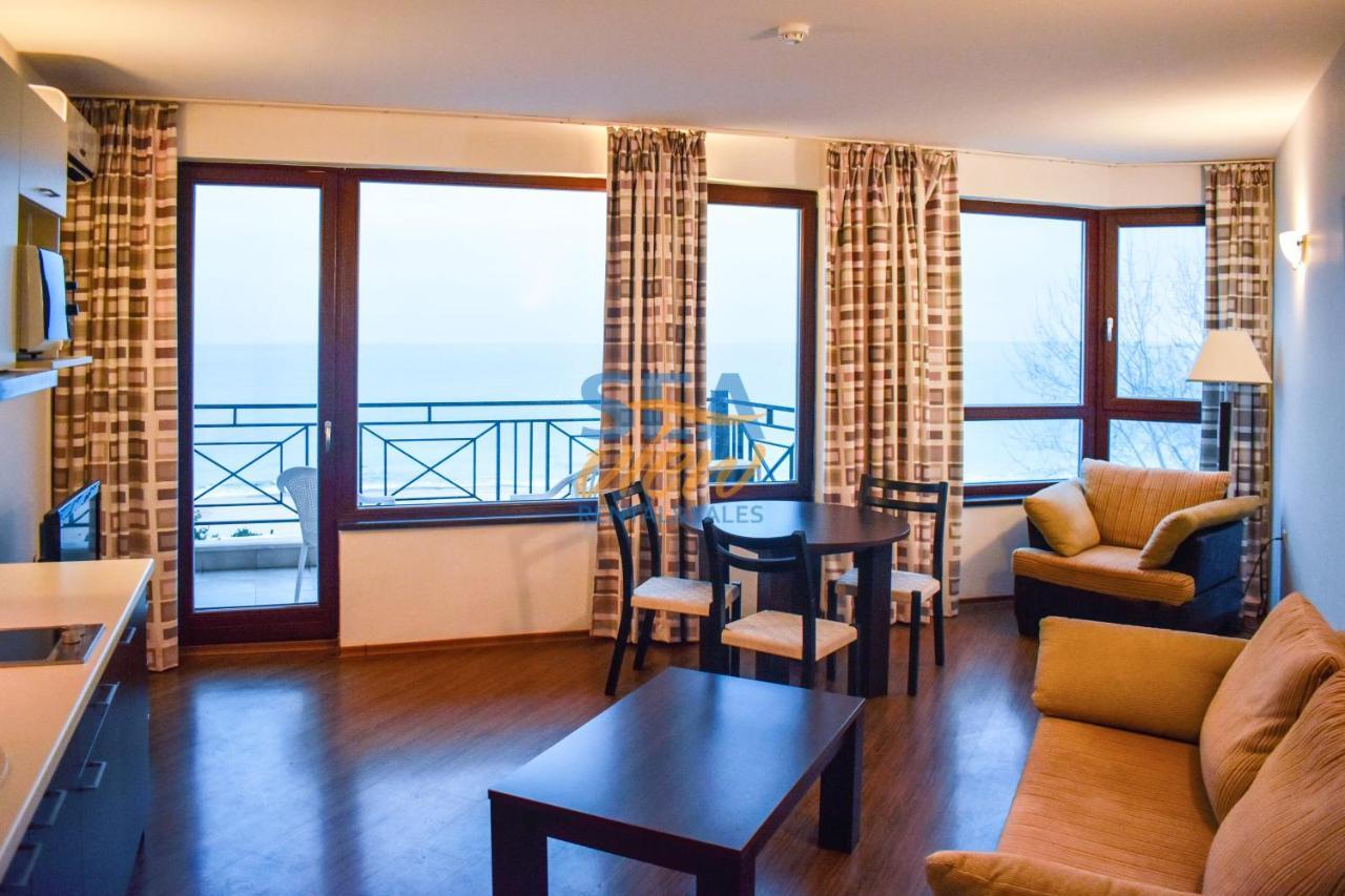 Sea View Rental Front Beach Goldstrand Exterior foto