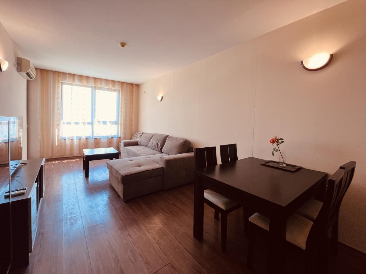 Sea View Rental Front Beach Goldstrand Exterior foto
