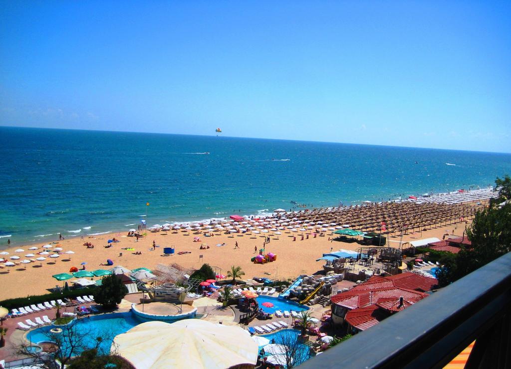 Sea View Rental Front Beach Goldstrand Exterior foto